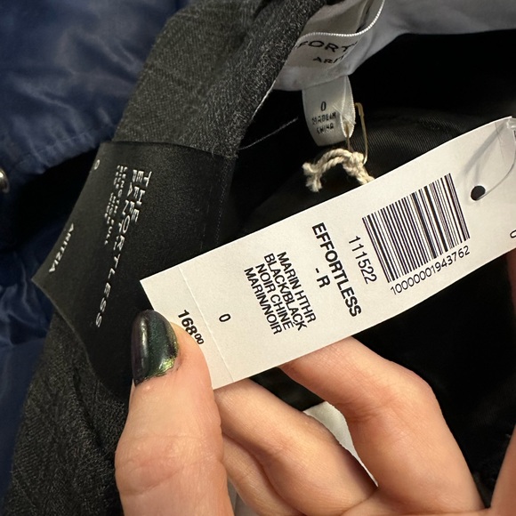 NWT Aritzia Effortless “(re)fined fabric” Sz 0 Gray/Black plaid - Picture 9 of 9